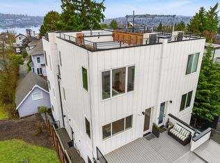 2337 10th Ave E #D, Seattle, WA 98102