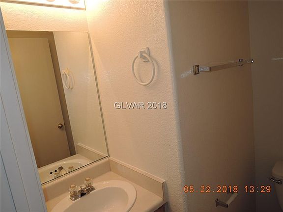 5th image of 2528 Perryville Ave Unit 102