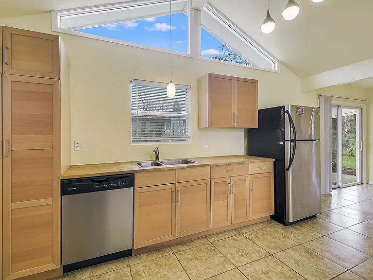 227 Shin Oak Dr — Photo 12