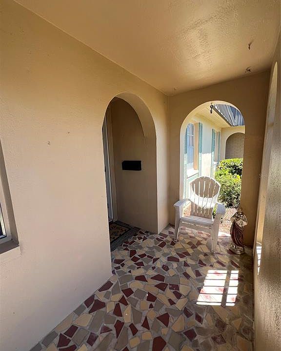 1st image of 4117 Hampton Dr