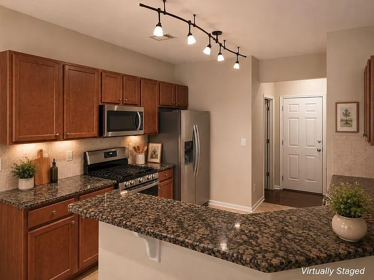 6225 Apple Rose Dr — Photo 3
