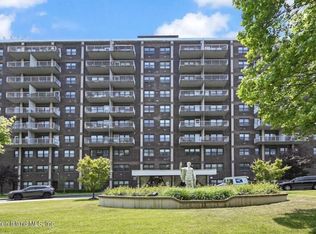 1100 Clove Rd APT 3C, Staten Island, NY 10301