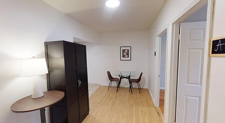 Rented by R New York | media 11