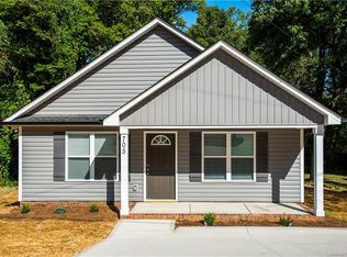 705 Hillside St, Kannapolis, NC 28083
