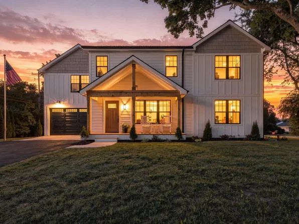 15330 Mt Vernon AVENUE, Brookfield, WI 53005