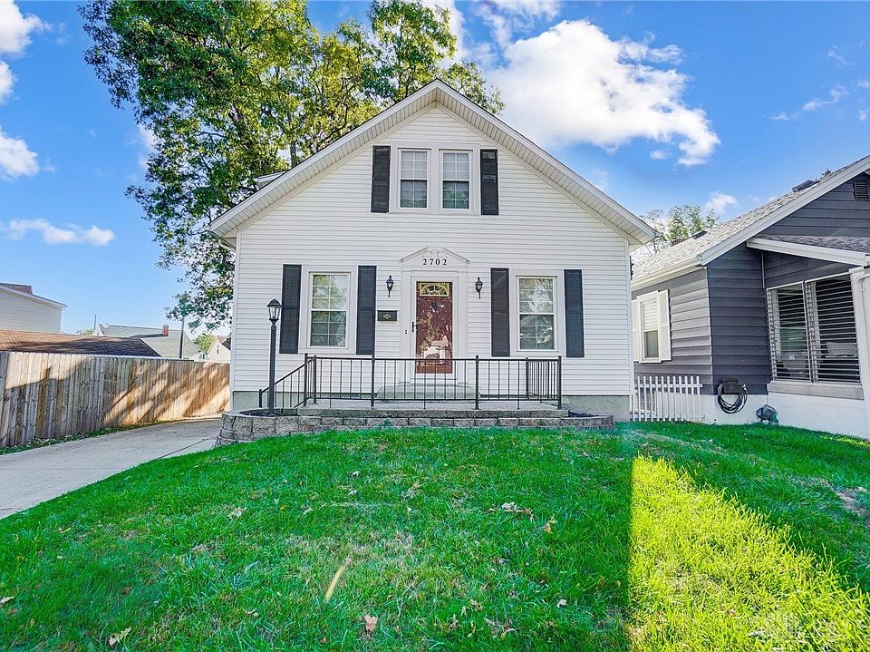 1st image of 2702 Dwight Ave