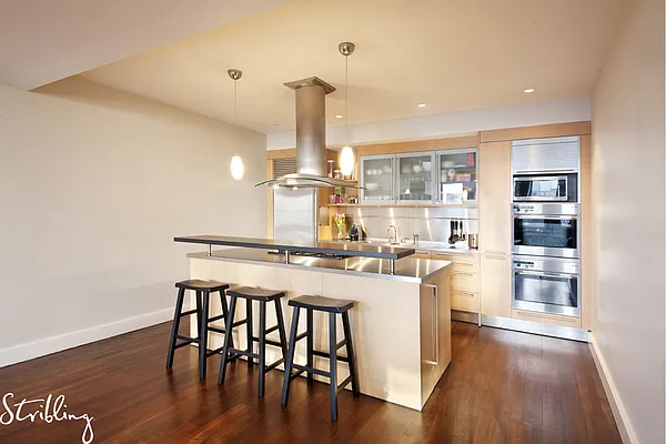 Rented by Stribling | media 13