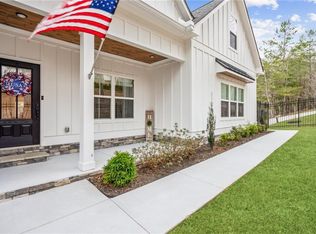 6185 White Way, Gainesville, GA 30506