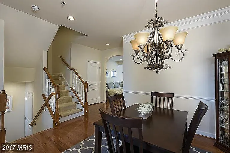 7810 Tuckahoe Ct — Photo 8