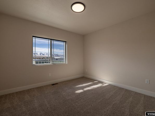 casper-wyoming-402468646 picture