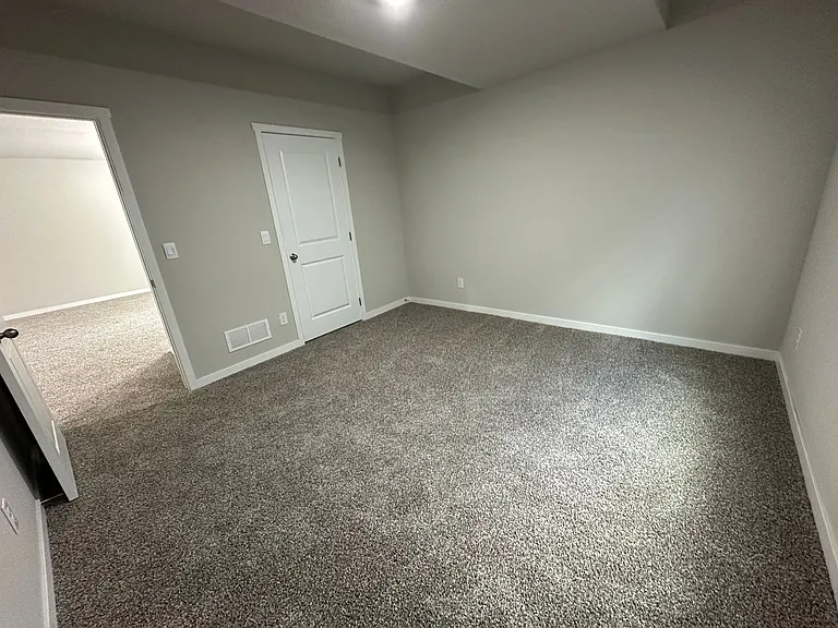 5410 N 186th St — Photo 33