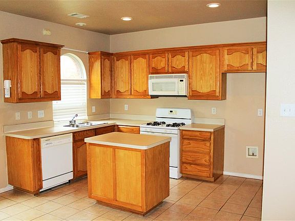 4th image of 5628 Nacona Dr