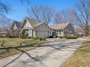 12820 Overbrook Rd, Leawood, KS 66209