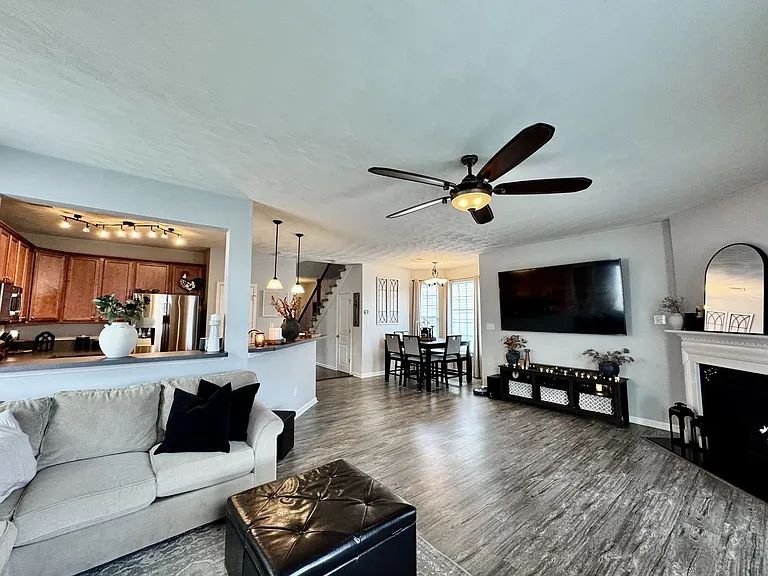 3413 Five Gait Trl — Photo 11