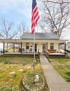 714 E Chism St, Paris, AR, 72855