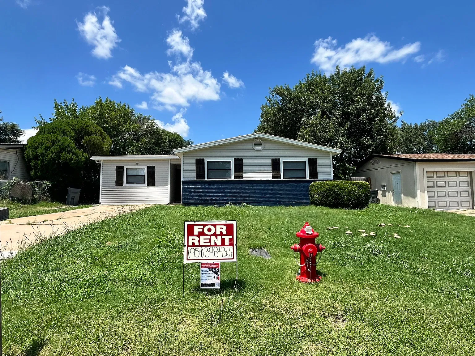 3 bed, 1148 sqft, $1,050 — Photo 1
