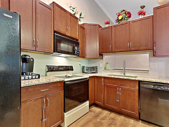 5th image of 6468 Chasewood Dr APT G