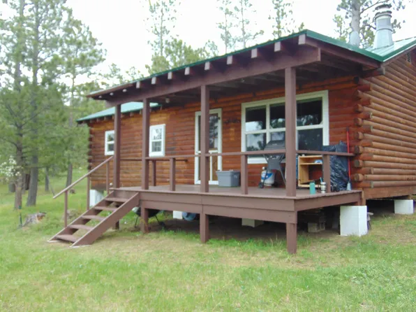 30 3rd St, Douglas, WY 82633