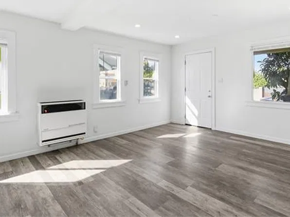 350 E 60th St, Los Angeles, CA 90003