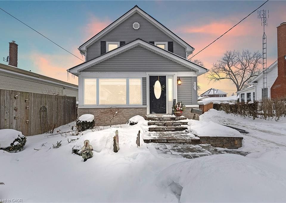 1st image of 3547 Strang Dr