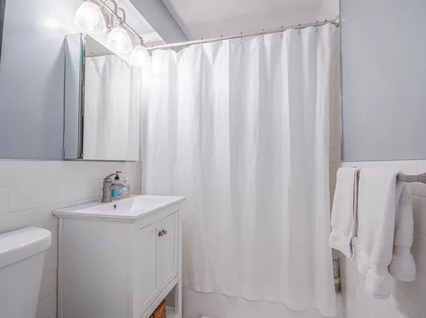 170 West 23rd Street image 3 of 6