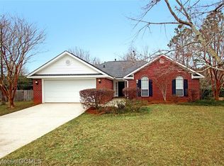 1120 Colonial Hills Dr, Mobile, AL 36695