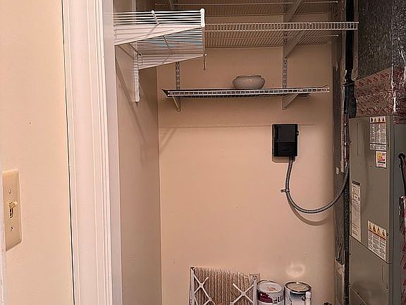 3rd image of 1407 Groton Ct