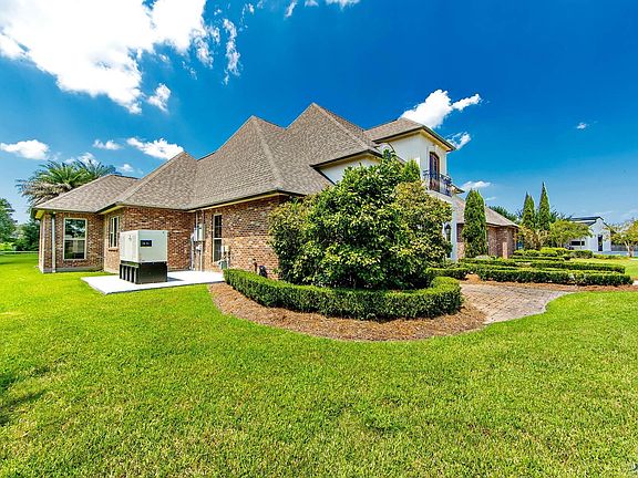 2nd image of 343 Sugarfield Dr