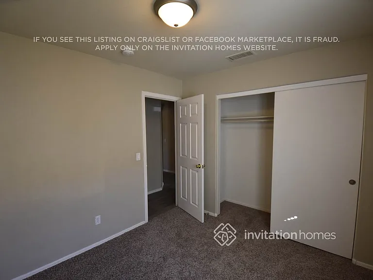 2046 N 90th Ln — Photo 11