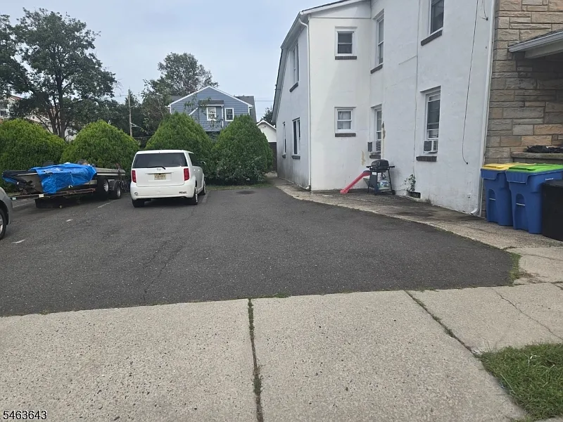 1 bed, 1.0 bath, 450 sqft, $1,800 — Photo 3