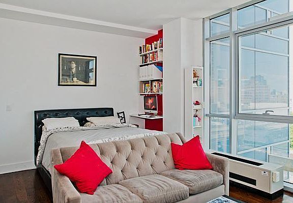 2nd image of 2626 Jackson Ave APT 701