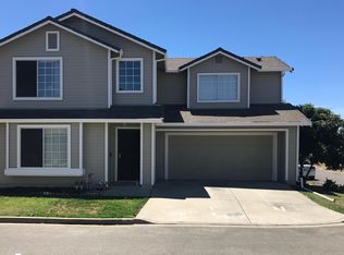 838 Tranquil Ln, Galt, CA 95632