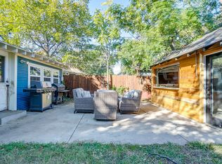 1220 W Arlington Ave, Fort Worth, TX 76110