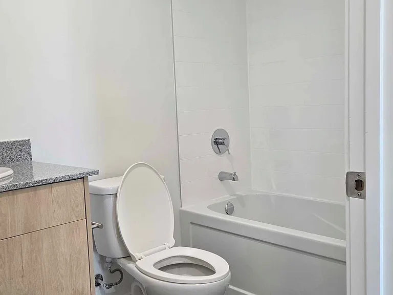 181 Elmira Rd S #606 — Photo 16