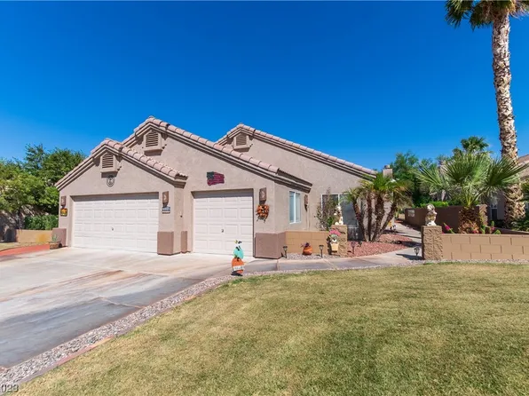 1111 Golf Club Dr, Laughlin, NV 89029