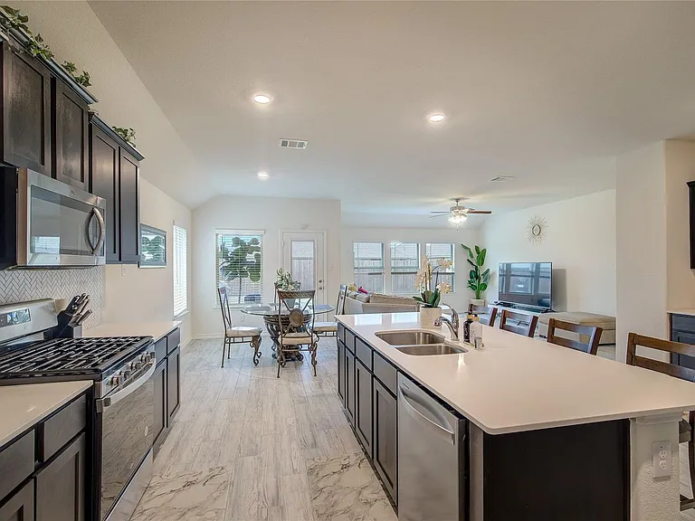 176 Mockingbird Way — Photo 33