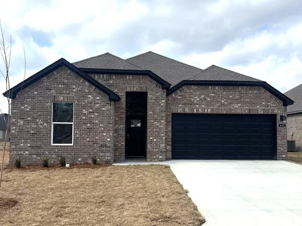 613 Riley Ln, Maumelle, AR 72113