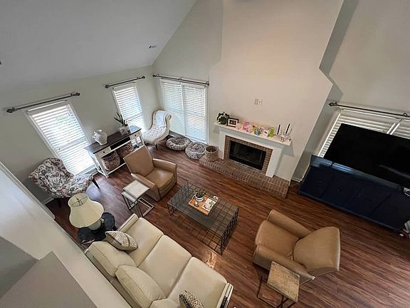 5th image of 128 Kimmer Rd