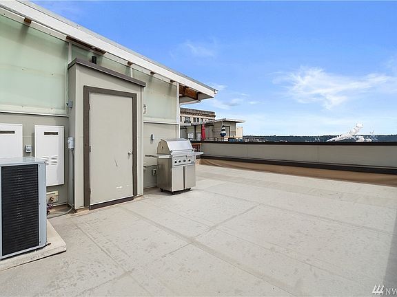 2nd image of 418 6th Ave