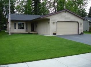 961 Shakespeare Cir, Anchorage, AK 99503