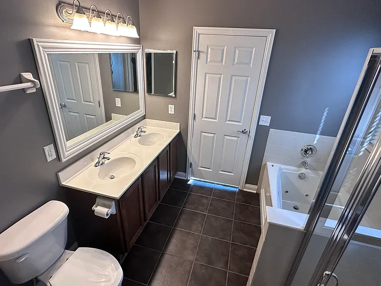 6010 Trumhall Ave — Photo 13