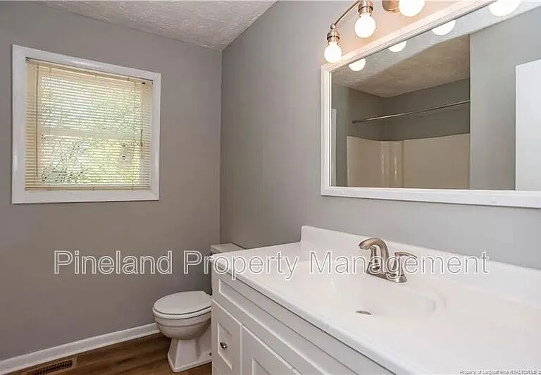 2012 Lakemeadow Dr — Photo 25