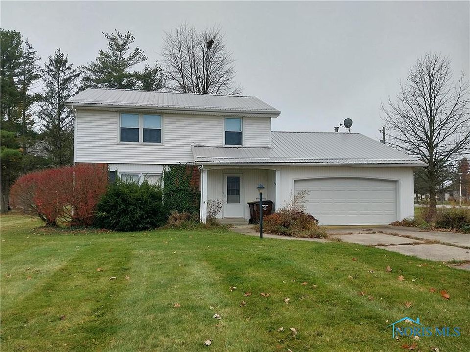 1st image of 851 N Main St
