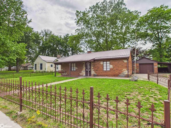 411 N Milner St, Ottumwa, IA 52501