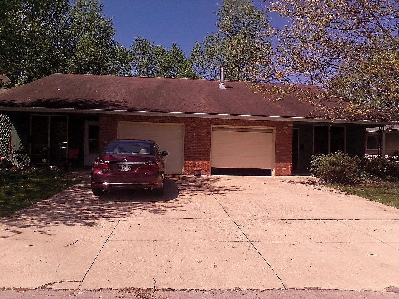 83 Georgetowne Dr photo 1