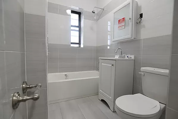 Rented by Zuz Realty | media 3