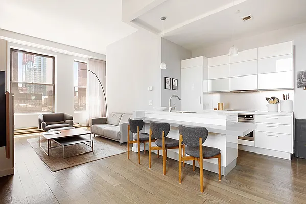 Rented by Compass | media 27