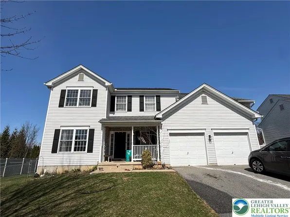 2989 S Dr S, Whitehall Township, PA 18103