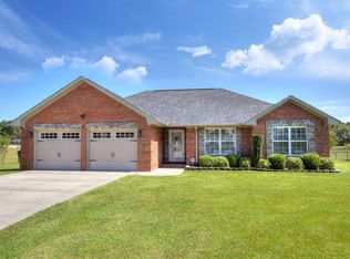 2595 Stirrup Ln, Dalzell, SC 29040
