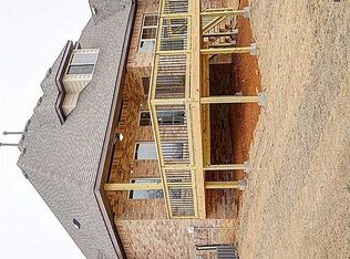 6100 S 67th St, Cave Springs, AR 72718